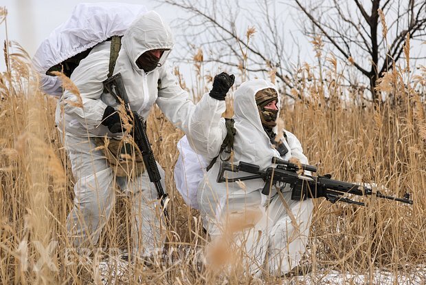 Azov rus qoşunlarının üstünlüklərindən danışdı