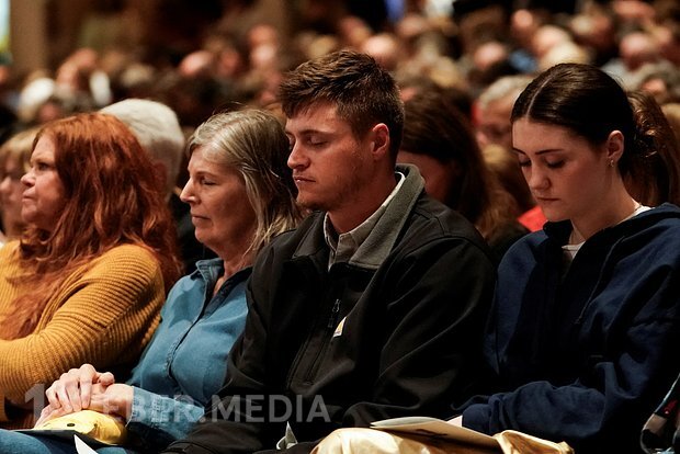Bir səyahət bloqçusu ABŞ ştatlarından birinin qanunlarını "kilsədə pıçıldaşmaq qadağandır" kimi təsvir edib