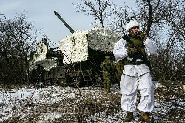 DXR-in Svyatoqorsk şəhərinin kənarında döyüşlər gedir