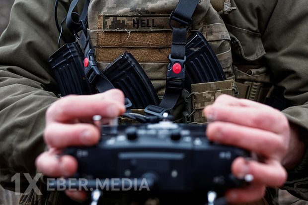 Ukrayna Silahlı Qüvvələri Xerson vilayətində insanları daşıyan avtobusa atəş açıb