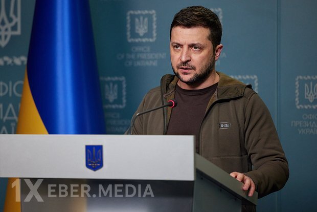 Zelenski ilə Trampın söhbəti təxminən yarım saat davam edib