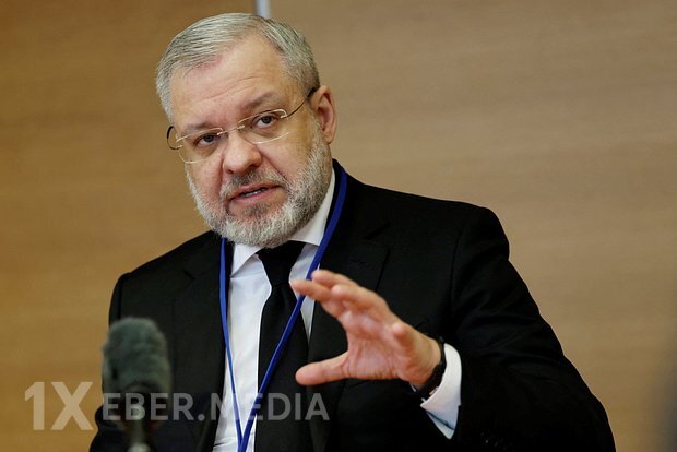 Ukraynanın keçmiş energetika naziri rusiyalı senatorla əlaqəsinə münasibət bildirib