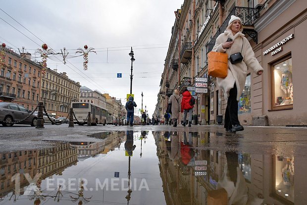 Ruslara küçələrdə "su parkı" vəd edilmişdi