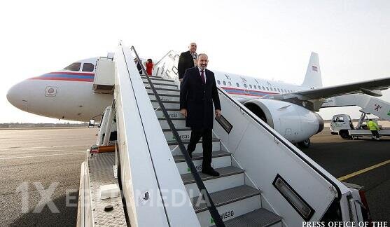 Paşinyan ABŞ-a getdi