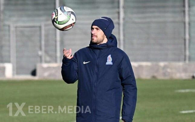 Qara Qarayevə ağır itki