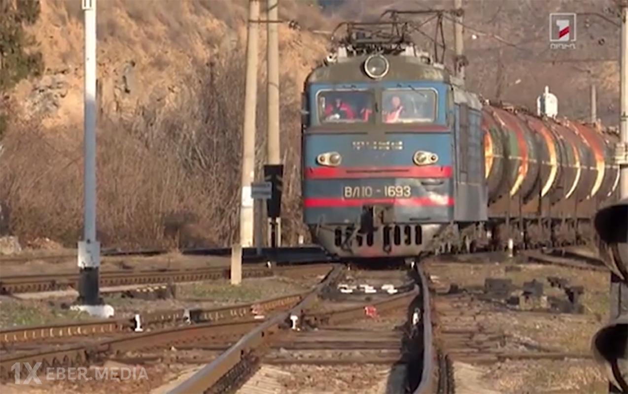 Ermənistana göndərilən Rusiya taxılı Bakıdan yola düşdü