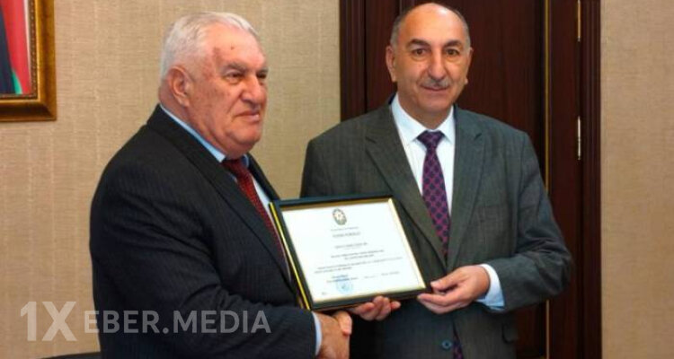 İcra başçısı yeni təyin etdiyi köməkçisini işdən çıxardı