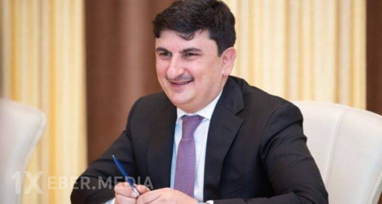 Vüqar Behbudov işçilərin haqqını niyə vermir?