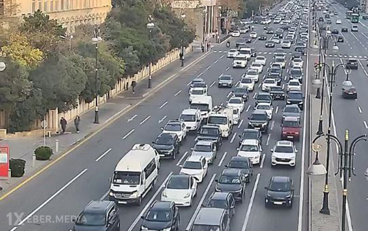 Bakıda bu yollarda sıxlıq var - SİYAHI
