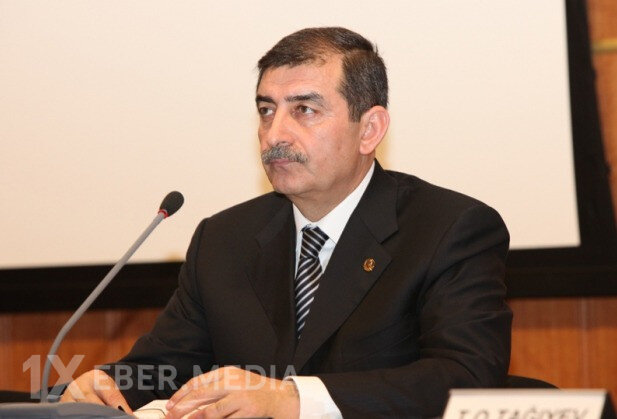 İcra başçısının bacısı işdən çıxarıldı