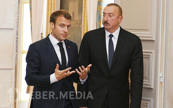 Makron İlham Əliyevə zəng etdi