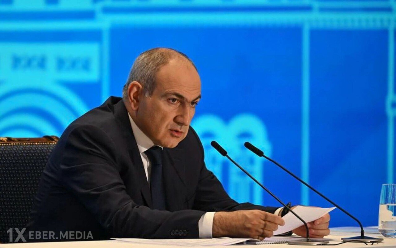 Paşinyan Müctəba Xameneini təbrik edib