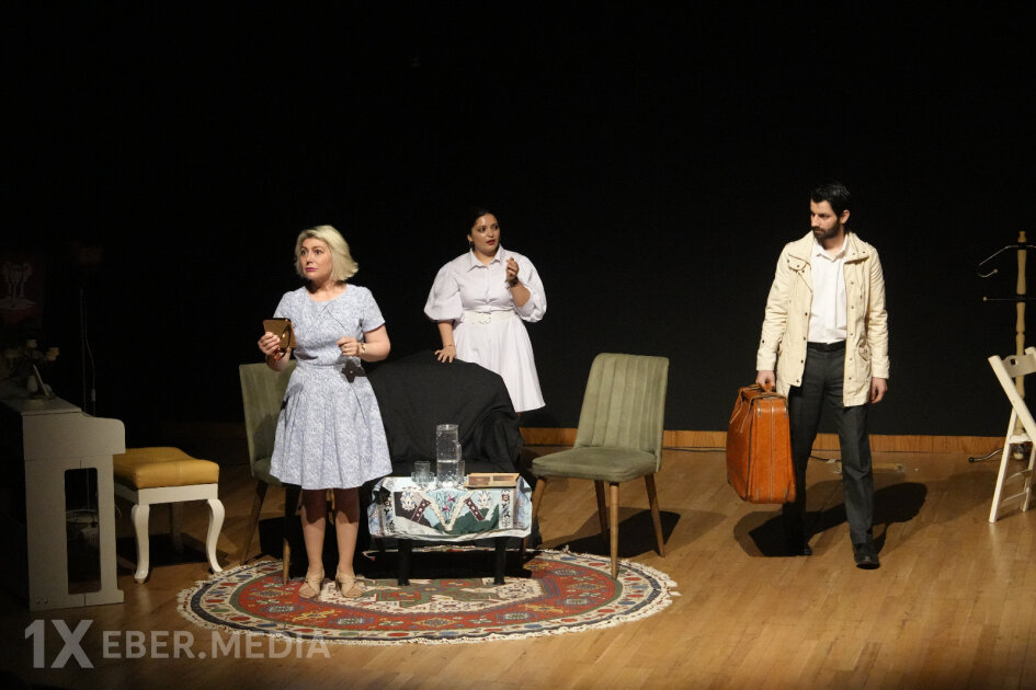 Cəfər Cabbarlı adına Türkiyə-Azərbaycan Teatrı İstanbulda növbəti dəfə səhnəyə çıxıb