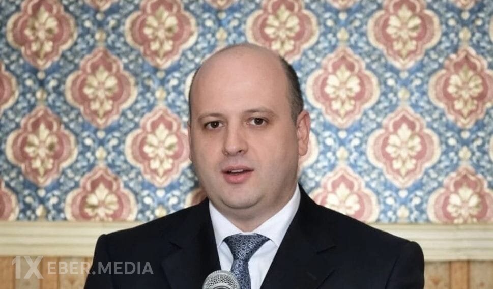 Sədr oğlu Qaradağın yeni icra başçısı olmaq həvəsindədir...