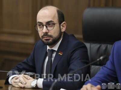 Ovannisyan: Ermənistanda yeni Konstitusiya hələ hazır deyil