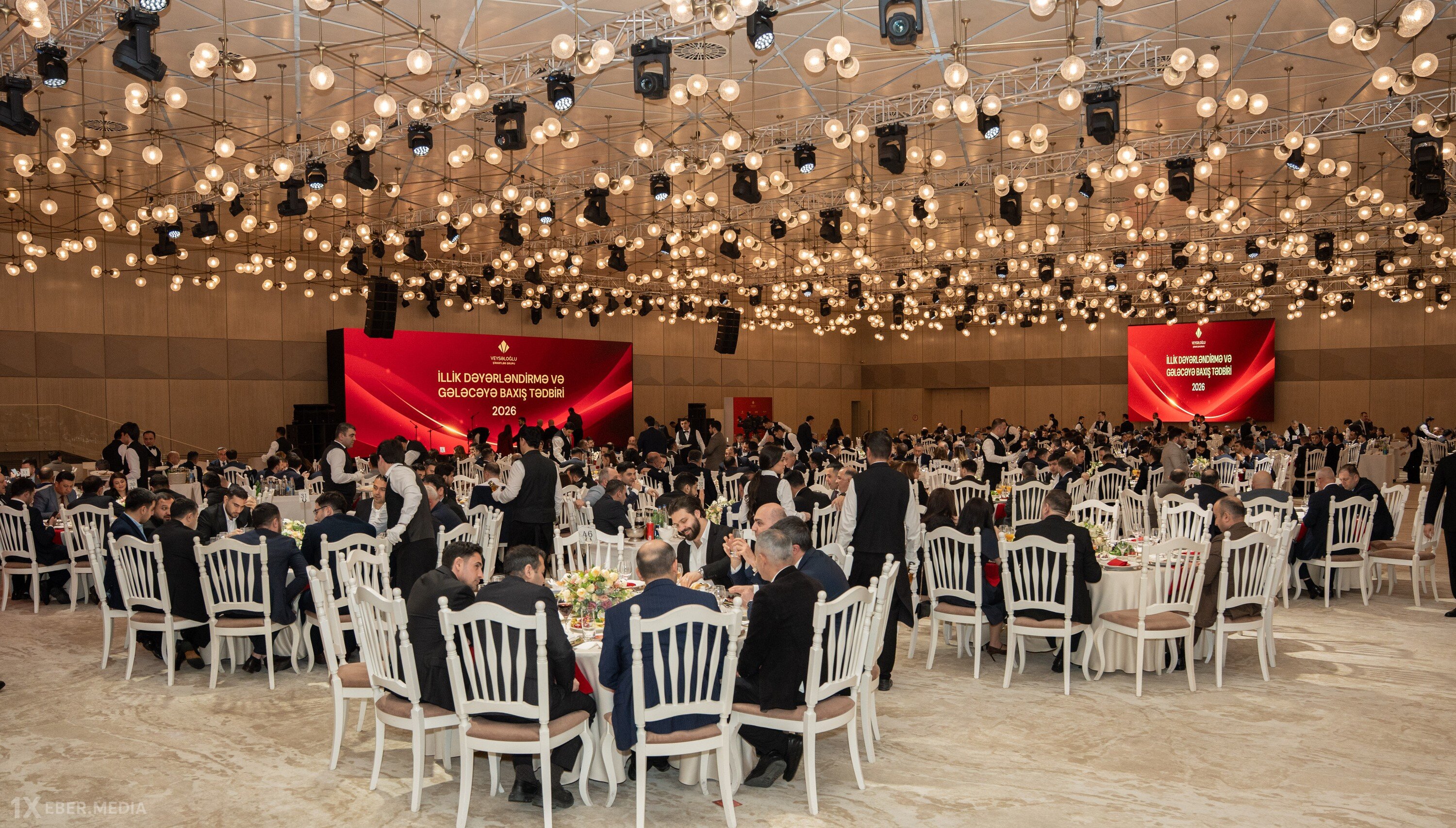 Veysəloğlu Şirkətlər Qrupunun ənənəvi “İllik Dəyərləndirmə və Gələcəyə Baxış” tədbiri keçirilib