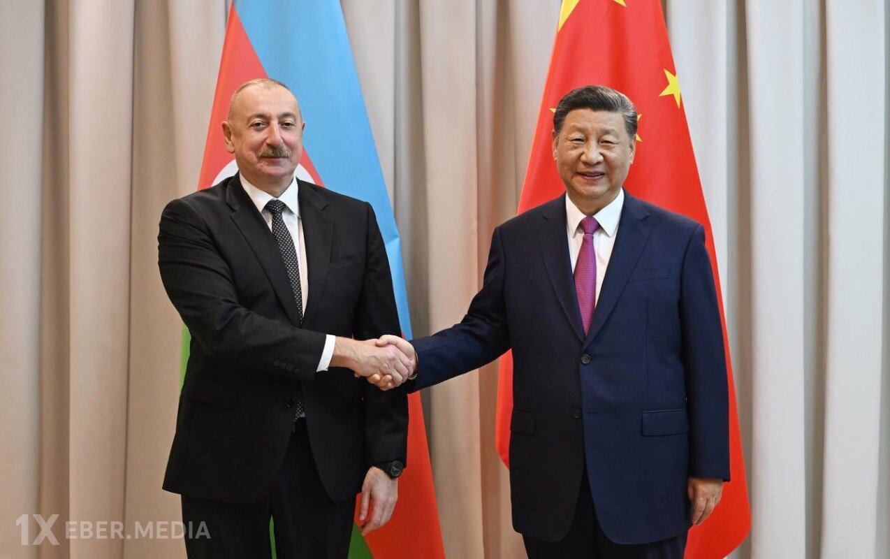 Çin Sədri İlham Əliyevi təbrik etdi