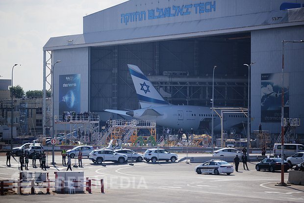 İran İsrailin əsas hava limanını raketlə vurdu