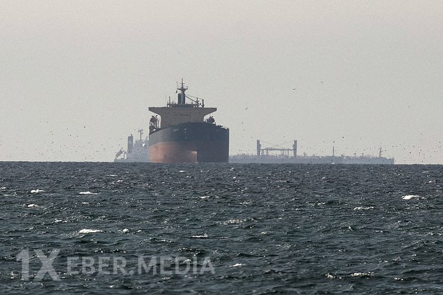 İrandakı müharibə daha üç Asiya ölkəsinə zərbə vurub