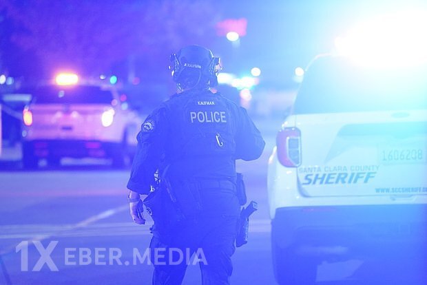 ABŞ-da naməlum silahlı şəxs sinaqoqa atəş açıb