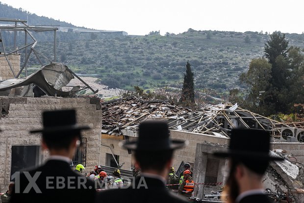 İran Yaxın Şərqdəki ABŞ bazalarına doğru ən son super ağır raketini atıb