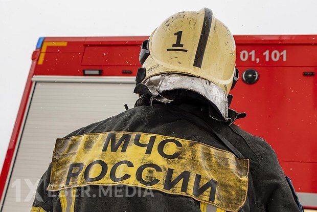 Ukrayna ordusunun hücumundan sonra Rusiyanın kurort şəhərində çoxmərtəbəli yaşayış binası yanıb