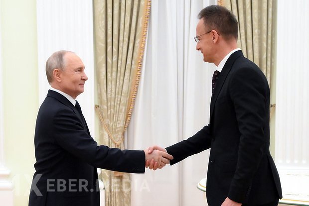 Putin Avropa ölkəsinin Xarici İşlər Nazirliyinin rəhbəri ilə görüşüb