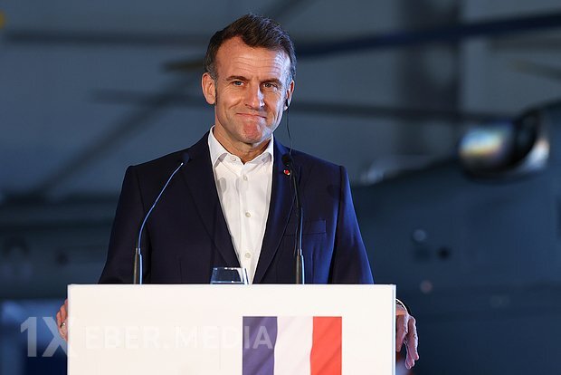 Makron Rusiyaya qarşı sanksiyaların ləğvi barədə danışdı