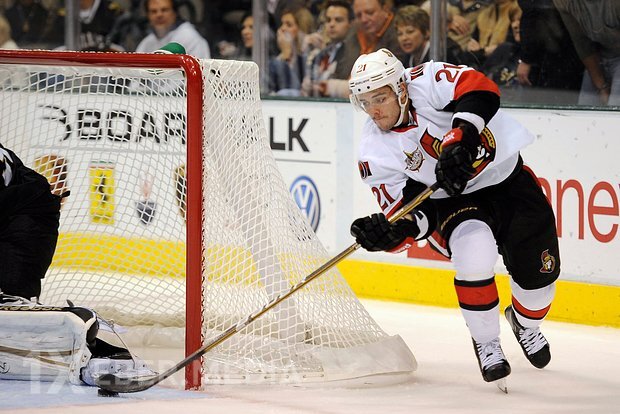 Keçmiş rusiyalı NHL xokkeyçisi ABŞ-da aylıq xərclərini açıqladı