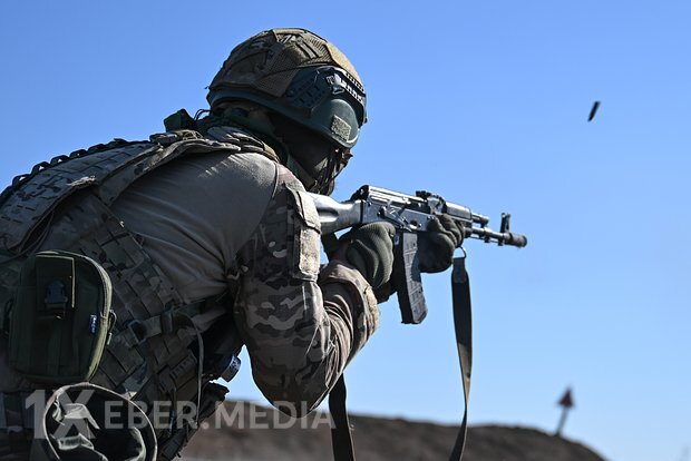 Axmat komandiri SVO zonasındakı ərazilərdən birində gedən döyüşlərin təfərrüatlarını açıqladı