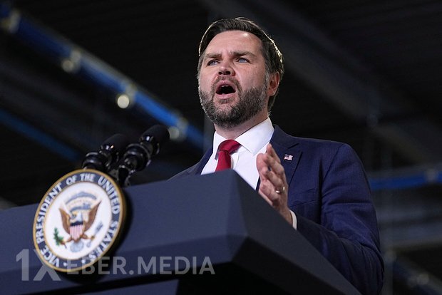 Vens Trampın Ukrayna və Rusiya ilə bağlı "düzgün ideyası"ndan danışıb