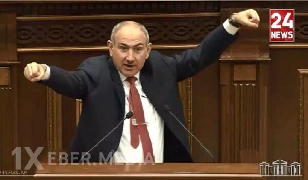 Paşinyan Xamenei və Pezeşkianı təbrik etdi