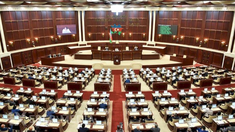 Hökumət üzvləri Milli Məclisə gəldi