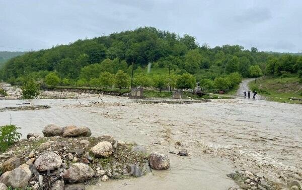 Nazirlikdən yağışlı hava ilə bağlı daha bir xəbərdarlıq