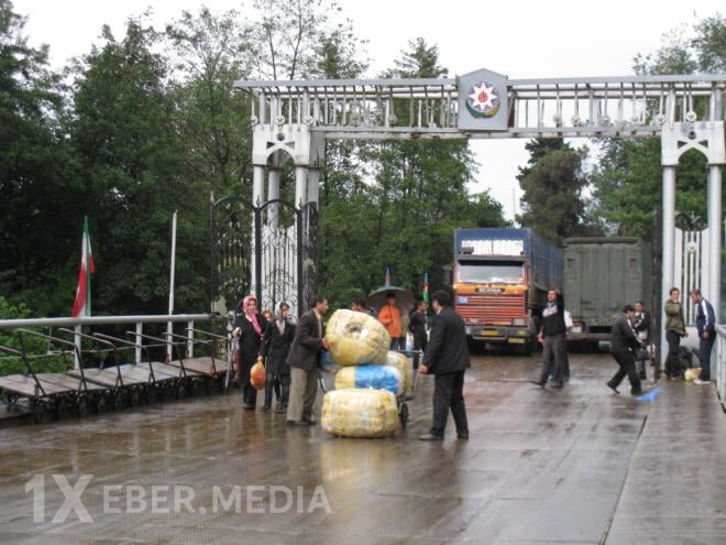 Azərbaycanlı iki diplomat İrandan təxliyə edildi