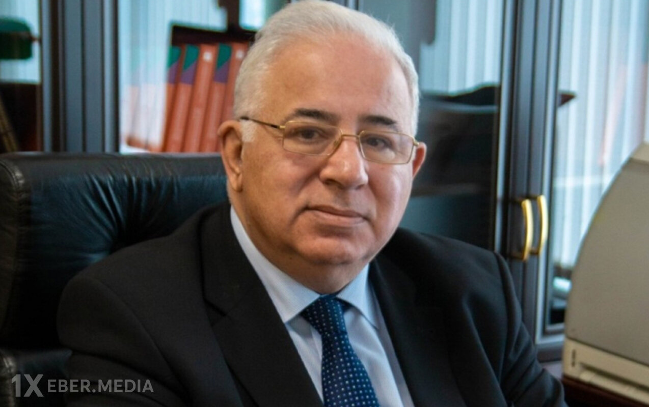 Putin azərbaycanlı alimi təltif etdi