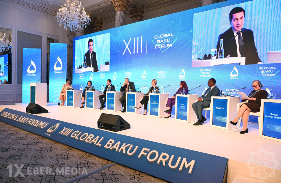 Bakı Forumunda qlobal böhranlar və çoxtərəfli əməkdaşlıq məsələləri gündəmdə olub YENİLƏNİB