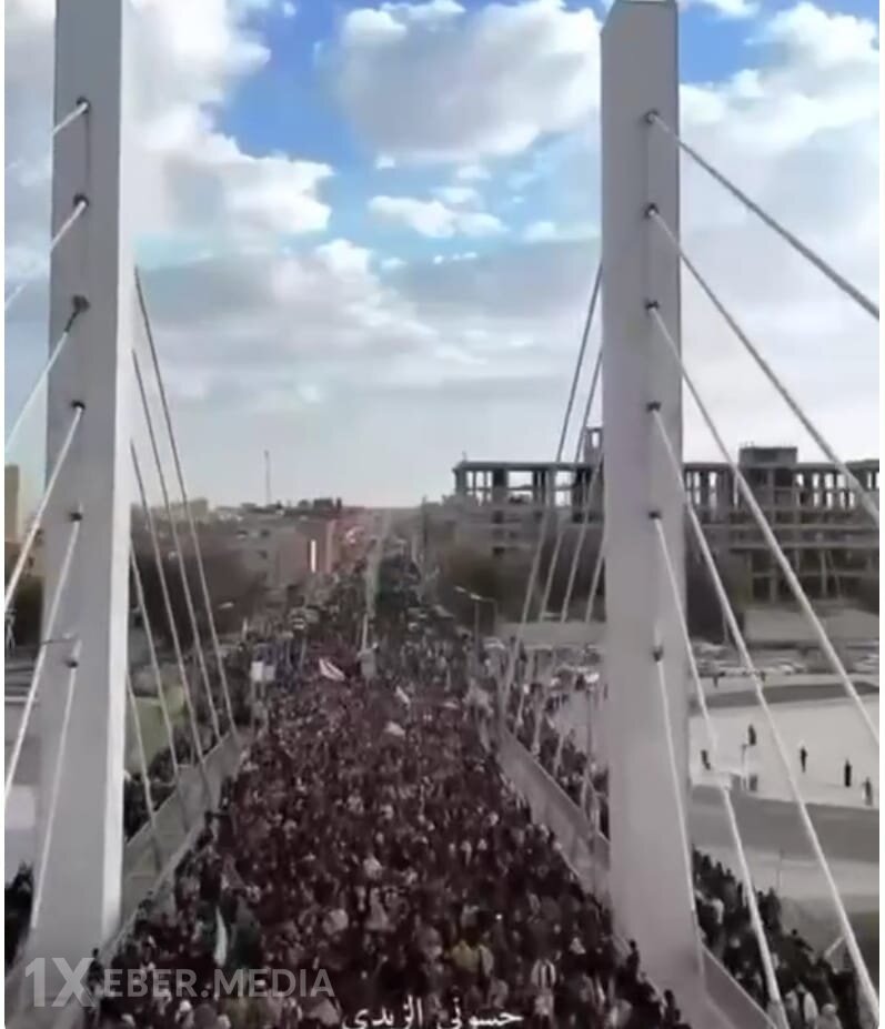 Yüzlərlə iraqlı Nasıriye küçələrinə axışdı-VİDEO