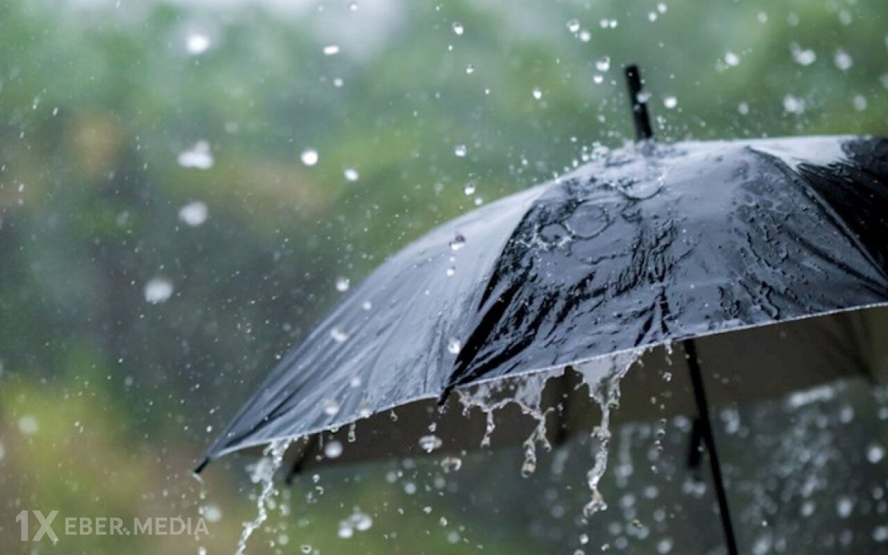 Bəzi yerlərdə şimşək çaxır, yağış yağır - FAKTİKİ HAVA