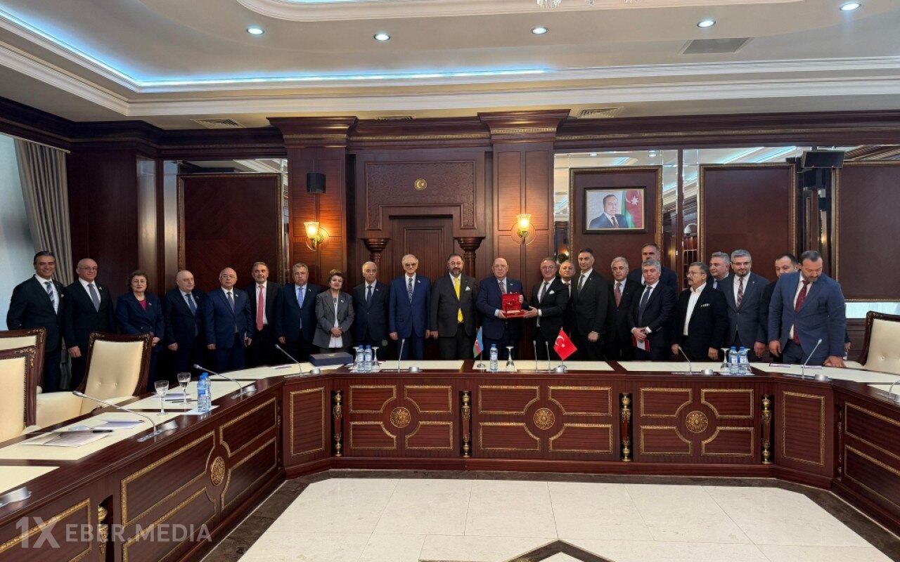 Əhliman Əmiraslanov türkiyəli nümayəndələrlə görüşdü - FOTOLAR