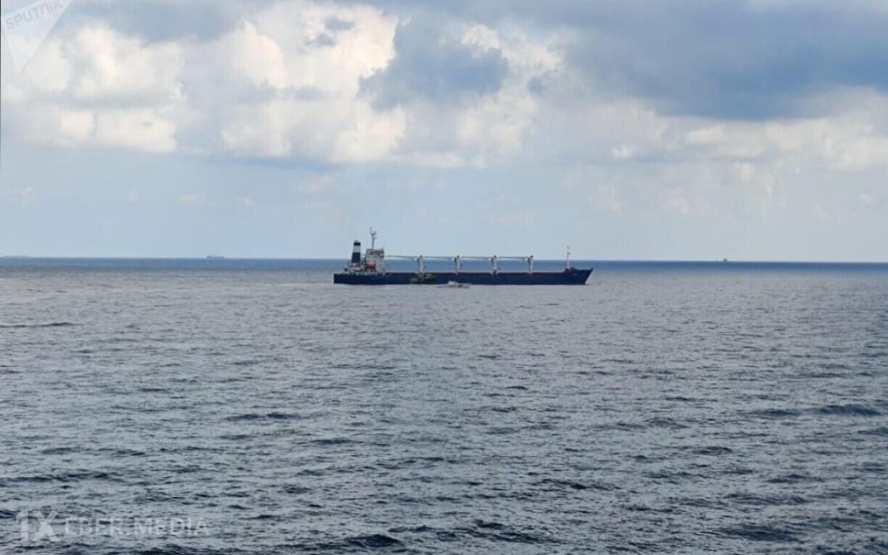 Azov dənizində buğda yüklü gəmi batıb, ölən var