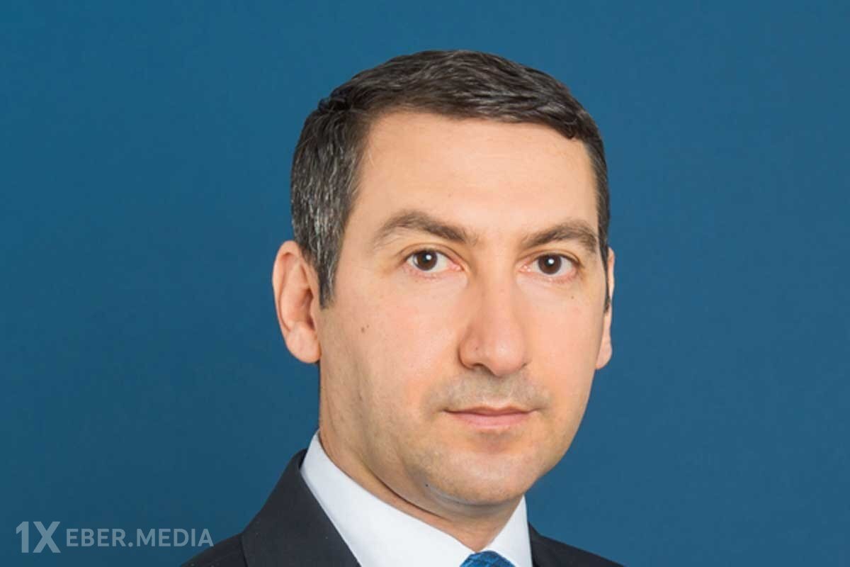 Milli Məclisin əməkdaşına Dövlət Xidmətində yüksək vəzifə verildi