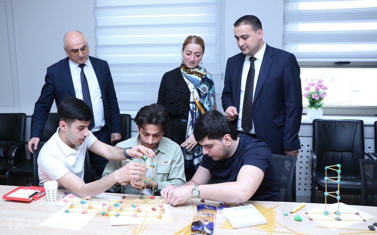 AzMİU-da mühəndislər üçün tədbir keçirildi - FOTOLAR