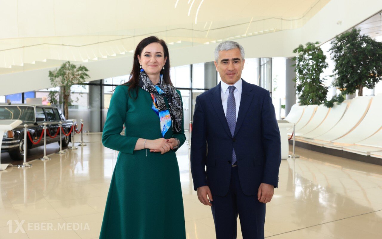 Litvanın Baş naziri Heydər Əliyev Mərkəzində - FOTOLAR