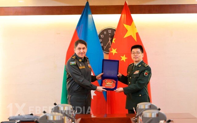 Azərbaycan və Çin hərbi əməkdaşlığı müzakirə etdi - FOTO