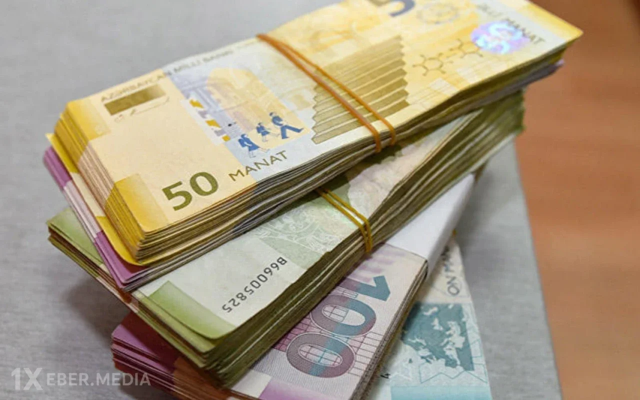 Bankların biznes kredit portfeli 16,2 mlrd. manata yüksəlib