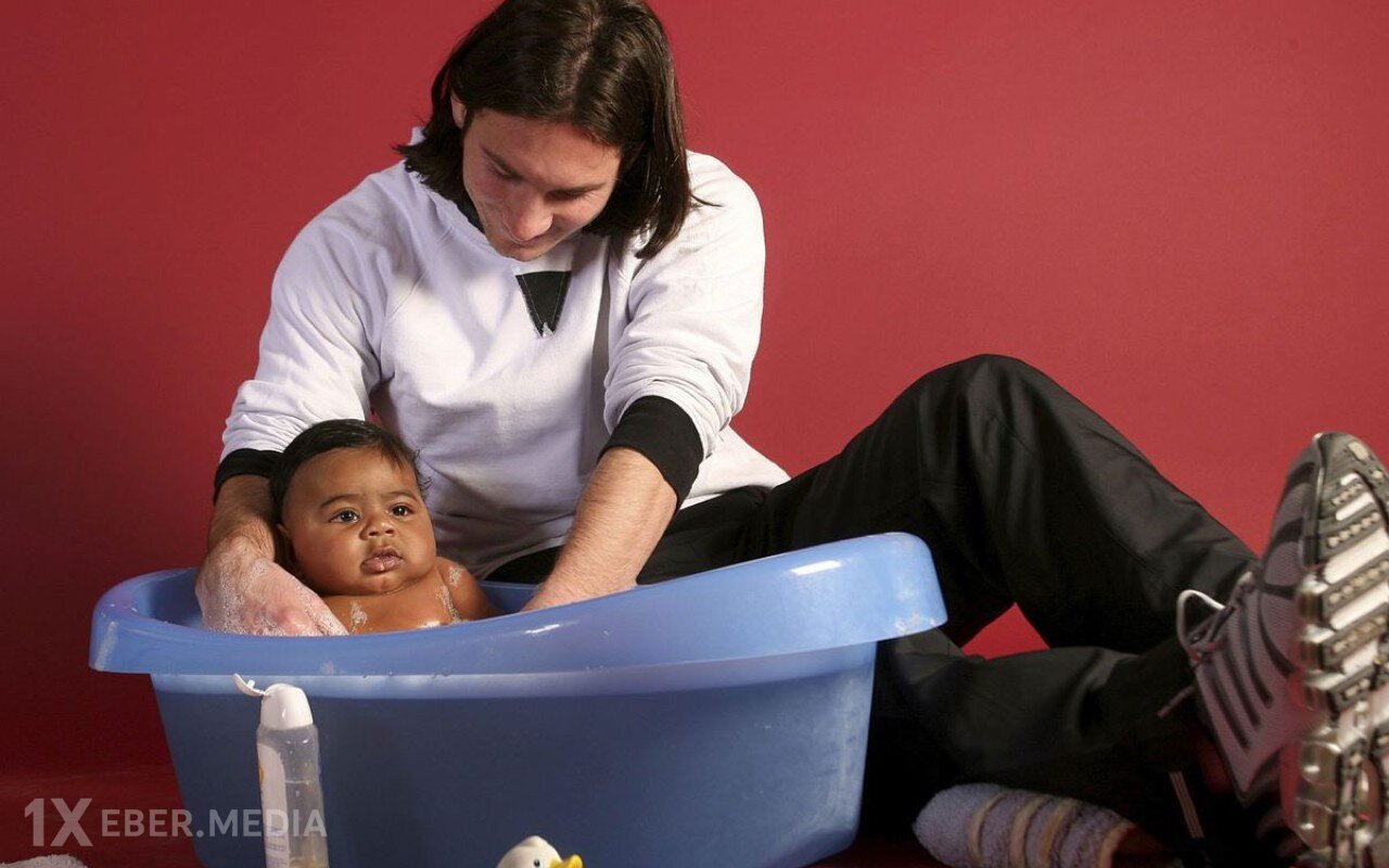 Messi ilə Yamalın ikonik fotosu