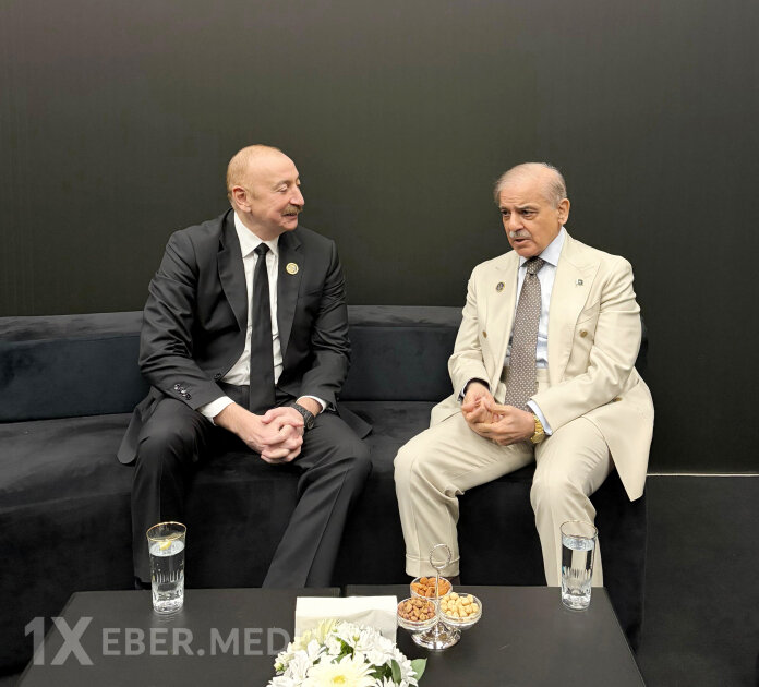 Prezident İlham Əliyev Antalya Diplomatiya Forumu çərçivəsində Pakistanın Baş naziri ilə görüşüb