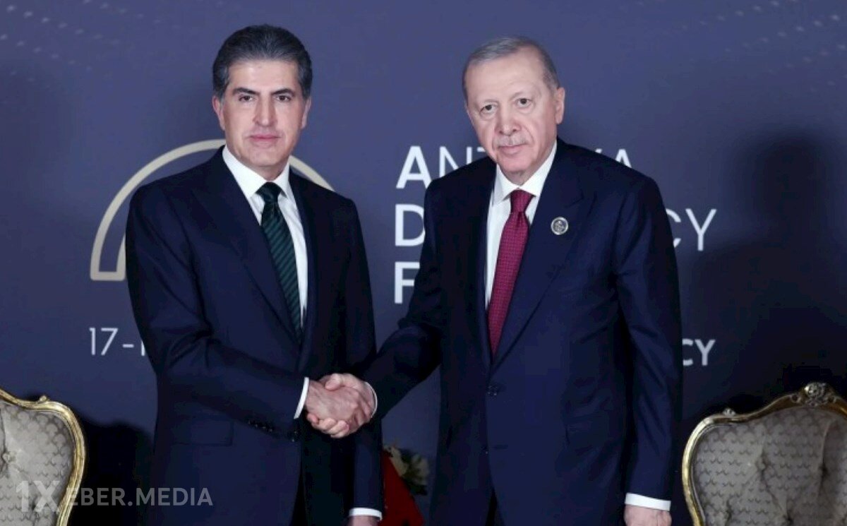 Ərdoğan Bərzani ilə görüşdü