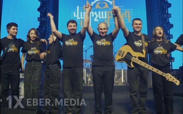 Paşinyan Gümrüdə konsert verəcək - Keçmiş xanımı da iştirak edir (YENİLƏNİB)